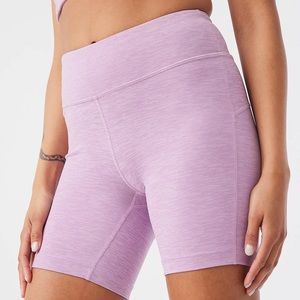 Outdoor Voices TechSweat 6” Short in Provence (L)